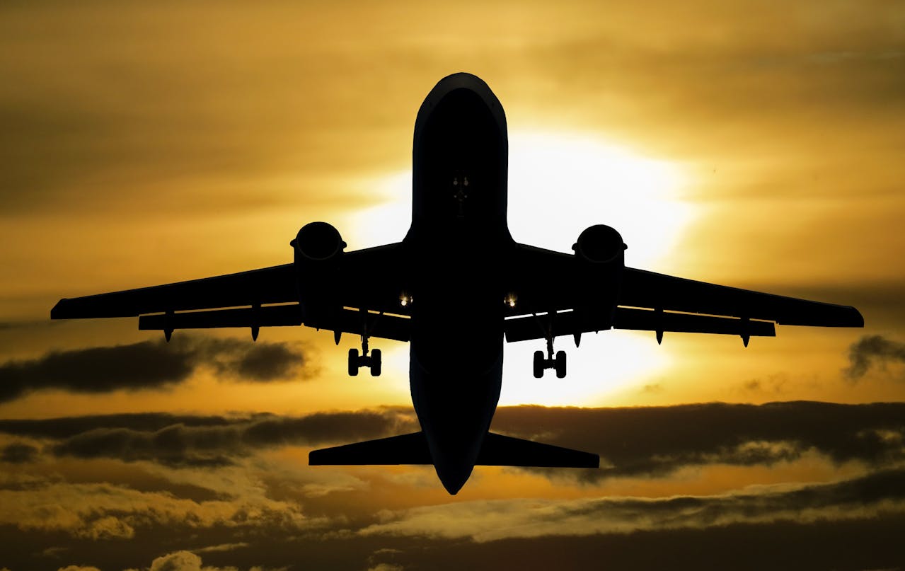 Como escolher assento no avião: conforto, espaço e melhores opções